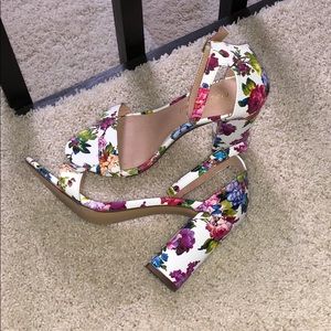 Steve Madden Floral Chunk Heels